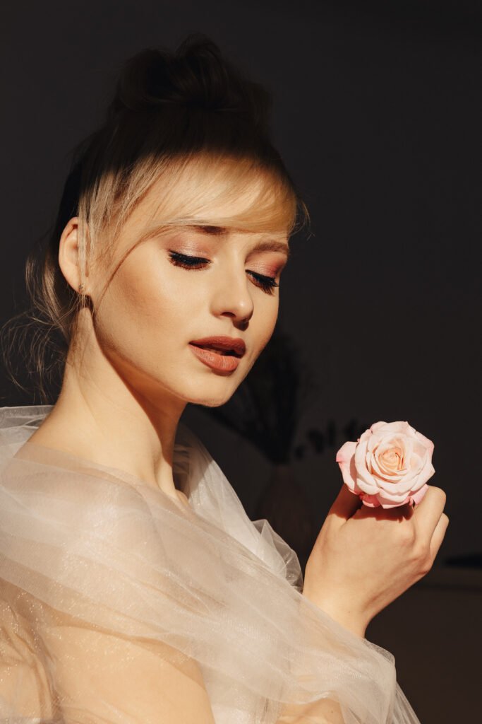 The Complete Guide to HydraFacial: Benefits and What to Expect 13 pretty girl with blond hair fashion shooting